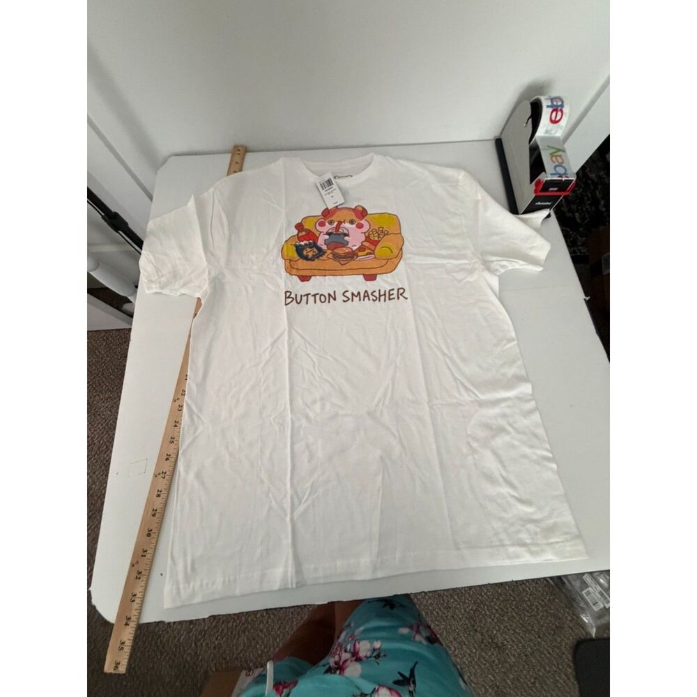 Hot Topic graphic tee muffin corner XL